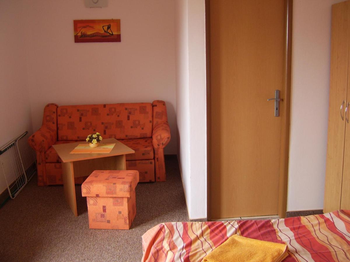 Penzion Zlata Rybka Podhájska Exterior foto